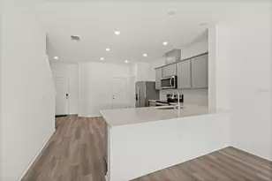 5055 Sunrise Ests Dr, Melbourne, FL 32904 - Photo 6