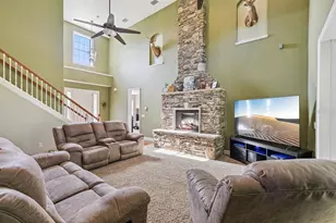 36137 Mattawan Dr, Eustis, FL 32736 - Photo 12