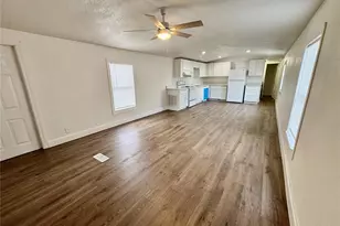 112 Laureti Ln, Lake Wales, FL 33898 - Photo 4
