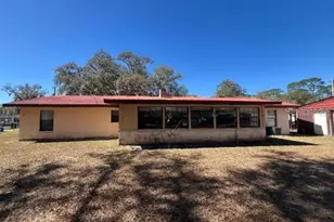 5875 NE 167th Ave, Silver Springs, FL 34488 - Photo 2