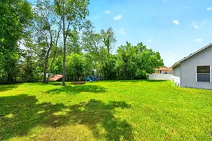 2911 Malcolm Dr, Deltona, FL 32738 - Photo 20