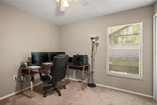 11130 Pinewood Cove Ln, Orlando, FL 32817 - Photo 18