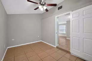 3834 Warren Ridge St, Sarasota, FL 34233 - Photo 18