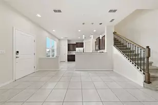 1096 Pavia Dr, Apopka, FL 32703 - Photo 2