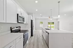 23163 SW Pony Ridge Dr, Dunnellon, FL 34431 - Photo 4