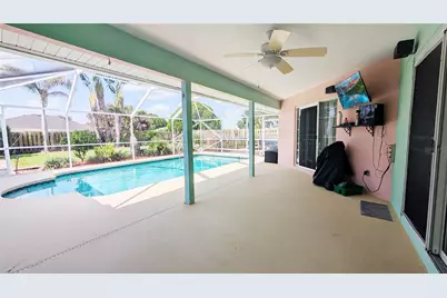 114 N 19th Circle SW, Vero Beach, FL 32962 - Photo 4