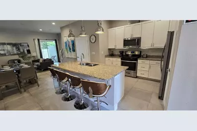 2608 Sunrise Shores Drive, Kissimmee, FL 34747 - Photo 4