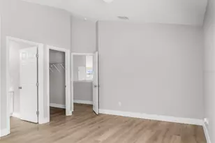563 Lake Davenport Cir, Davenport, FL 33837 - Photo 20