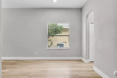 563 Lake Davenport Circle, Davenport, FL 33837 - Photo 14