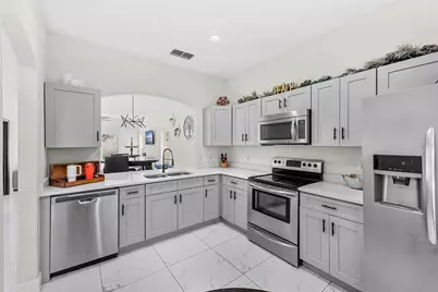 1304 Timberbend Circle, Orlando, FL 32824 - Photo 14