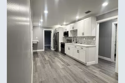 425 S Observatory Drive, Orlando, FL 32835 - Photo 4