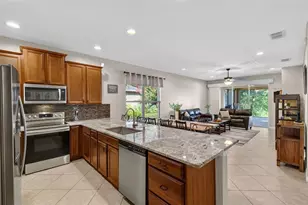 2564 Morning Star Pl, Oviedo, FL 32765 - Photo 4