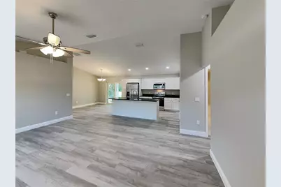 2082 W Swanson Drive, Citrus Springs, FL 34434 - Photo 4