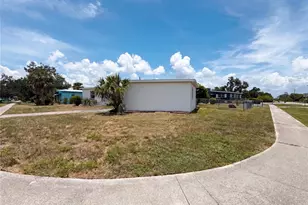 21530 Glendale Ave, Port Charlotte, FL 33952 - Photo 22