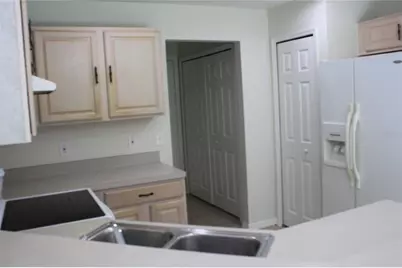 215 Owenshire Circle, Kissimmee, FL 34744 - Photo 4