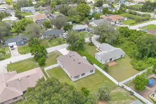 1942 Marlow St, Deltona, FL 32738 - Photo 34