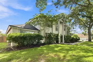 1927 Palm View Dr, Apopka, FL 32712 - Photo 4
