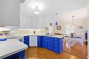 936 N Baker St, Mount Dora, FL 32757 - Photo 8