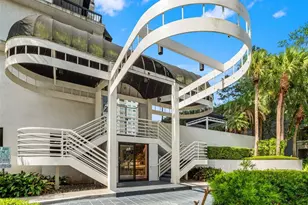 530 E Central Blvd, Orlando, FL 32801 - Photo 2
