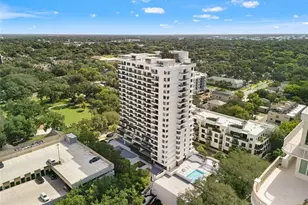 530 E Central Blvd, Orlando, FL 32801 - Photo 4