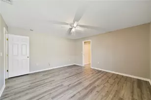 437 Jay Ct, Poinciana, FL 34759 - Photo 10