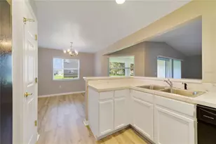 437 Jay Ct, Poinciana, FL 34759 - Photo 8