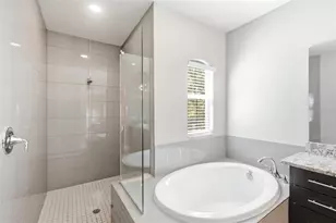 7689 Toscana Blvd, Orlando, FL 32819 - Photo 34