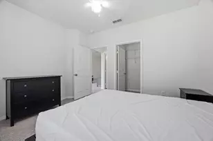 4008 Hemingway Cir, Haines City, FL 33844 - Photo 12