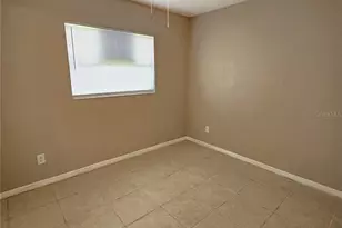 6301 Breezewood St, Orlando, FL 32818 - Photo 8