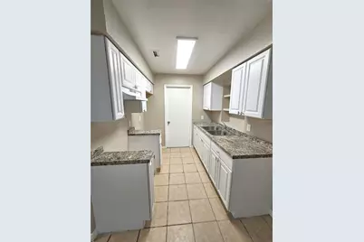 6301 Breezewood Street, Orlando, FL 32818 - Photo 6