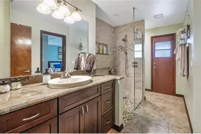 884 W Lake Holden Point, Orlando, FL 32805 - Photo 18