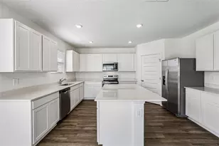 3914 Limeklin Falls Loop, Davenport, FL 33837 - Photo 4