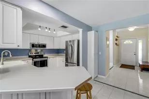 19 Crompton Pl, Palm Coast, FL 32137 - Photo 10