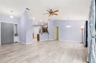 1233 Merrimack Dr, Davenport, FL 33837 - Photo 6