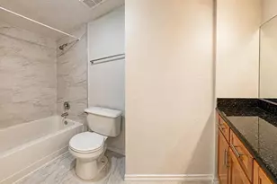 2632 Robert Trent Jones Dr, Orlando, FL 32835 - Photo 10