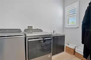 19240 Lansdowne St, Orlando, FL 32833 - Photo 40