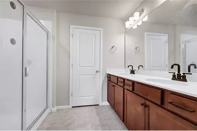 14253 Lanikai Beach Drive, Orlando, FL 32827 - Photo 18