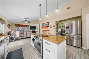 16404 Coopers Hawk Ave, Clermont, FL 34714 - Photo 8