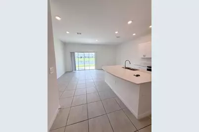 3519 Mayfair Street, Kissimmee, FL 34758 - Photo 2