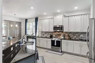 9528 Piccadilly Sky Way, Orlando, FL 32827 - Photo 18