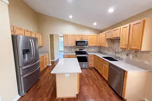 3788 Seminole Dr, Orlando, FL 32812 - Photo 2