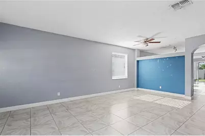 2244 Mallard Creek Circle, Kissimmee, FL 34743 - Photo 4