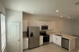 2980 Skyline Loop, Kissimmee, FL 34758 - Photo 2