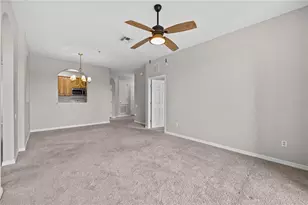 1351 Venezia Ct, Davenport, FL 33896 - Photo 6