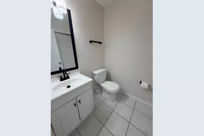 1625 Long Ridge Court #271, Orlando, FL 32807 - Photo 2