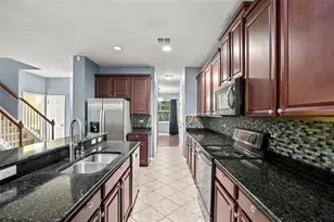 925 Counts Crest Cir, Apopka, FL 32712 - Photo 4