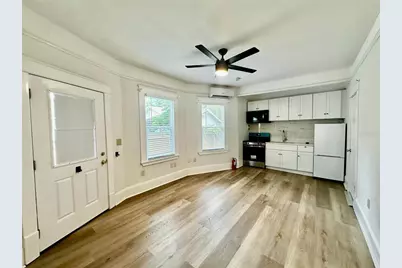 606 Lake Dot Circle #C, Orlando, FL 32801 - Photo 2