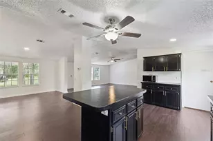 129 Patrician Pl, Satsuma, FL 32189 - Photo 4