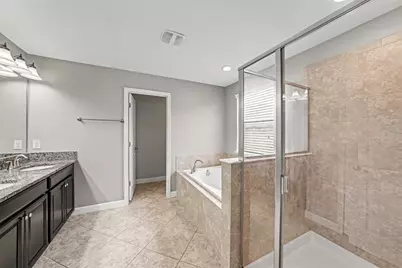 28500 Pleasant Bay Loop, Wesley Chapel, FL 33543 - Photo 12