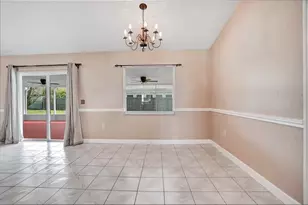 667 Jessanda Cir, Lakeland, FL 33813 - Photo 10